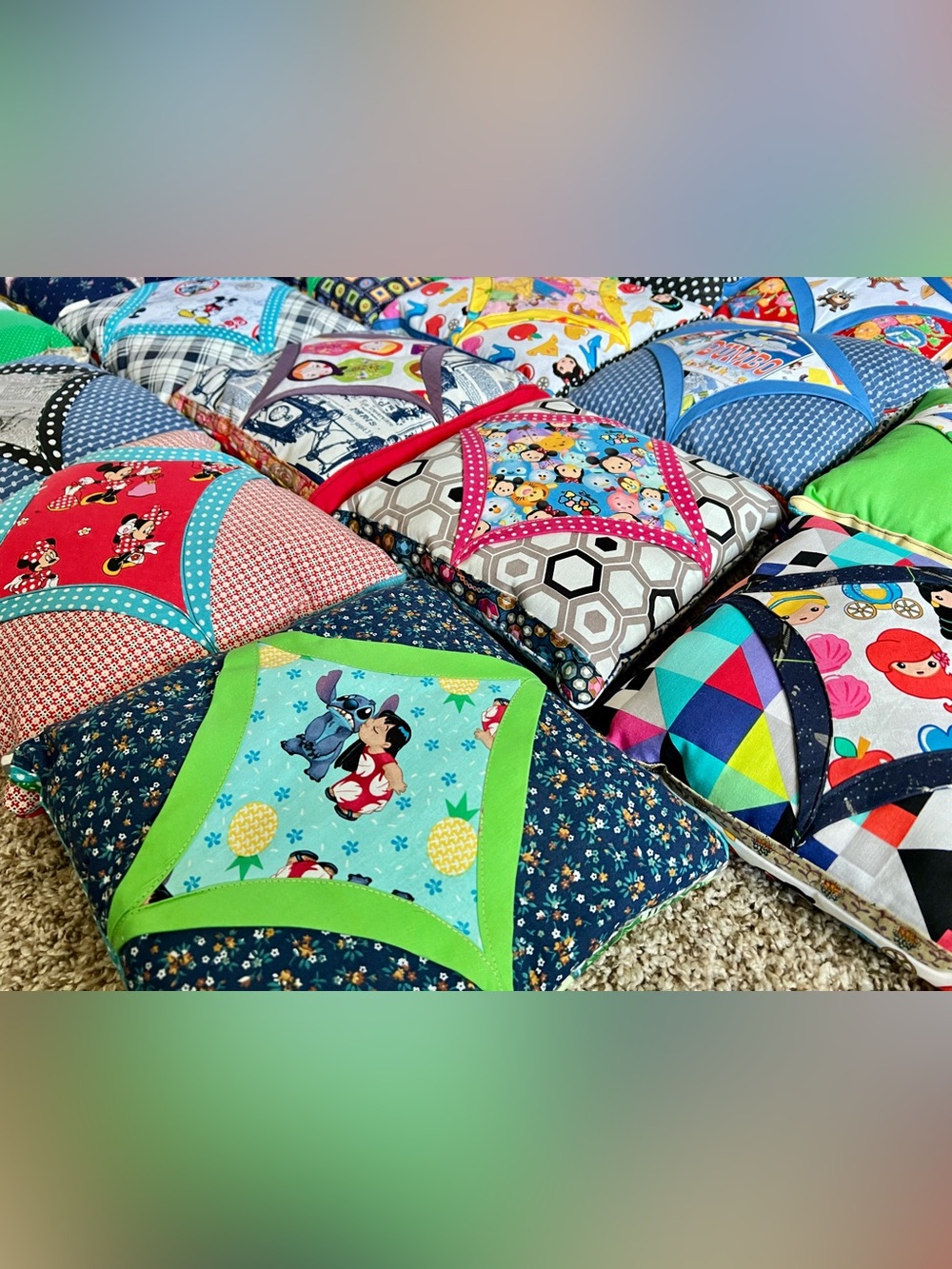 Tooth Fairy Pillow - Mickey and Minnie - Picture 9 of 16